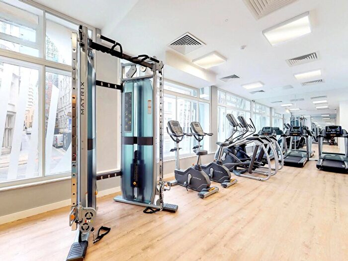Apartment To Rent In Apt, Gravity Residence #, L2