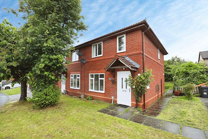 3 Bedroom Semi Detached House For Sale In Mendip Close, Winsford, Cheshire, CW7