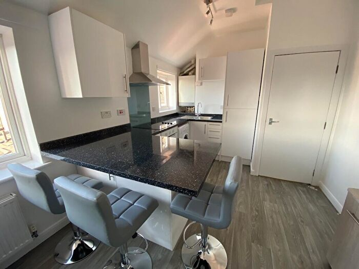 5 Bedroom Flat To Rent In Flat A Dawlish Road, Selly Oak, West Midlands, B29