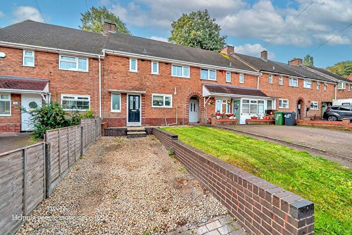 3 Bedroom Terraced House For Sale In Lancaster Place, Bloxwich, Walsall, WS3