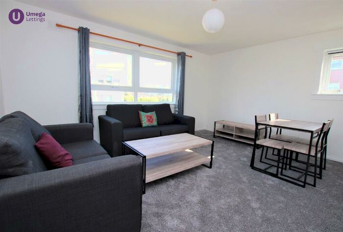 2 Bedroom Flat To Rent In Forrester Park Green, Corstorphine, Edinburgh, EH12