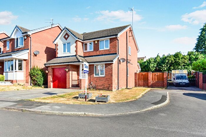 4 Bedroom Detached House For Sale In Wentworth Drive, Rotherham, S62