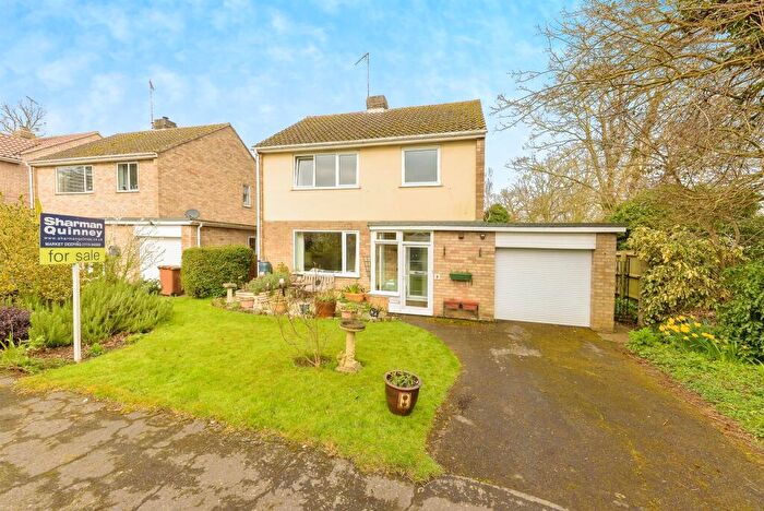 3 Bedroom Detached House For Sale In Owen Close, Barnack, Stamford, PE9