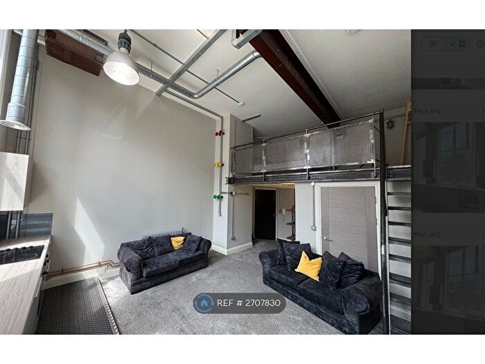 1 Bedroom Flat To Rent In Welch House, Hyde Park, Doncaster, DN4