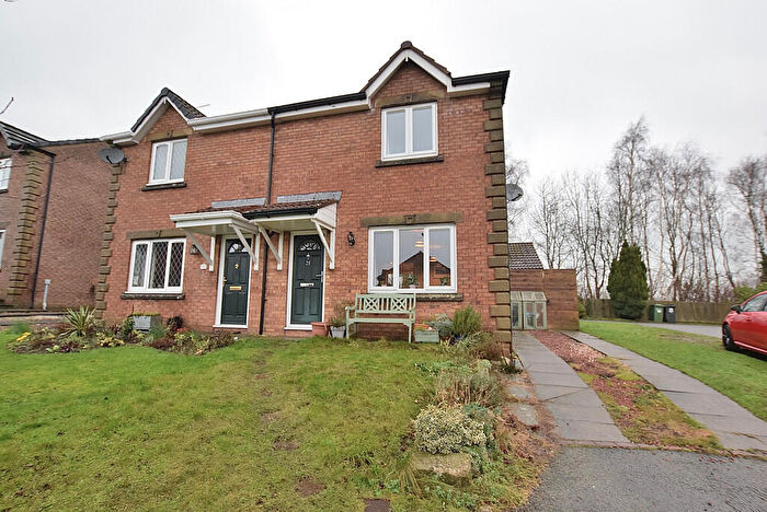 3 Bedroom Semi-Detached House For Sale In Duckett Close, Richmond, DL10