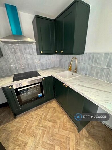 1 Bedroom Flat To Rent In Watnall Road, Hucknall, Nottingham, NG15