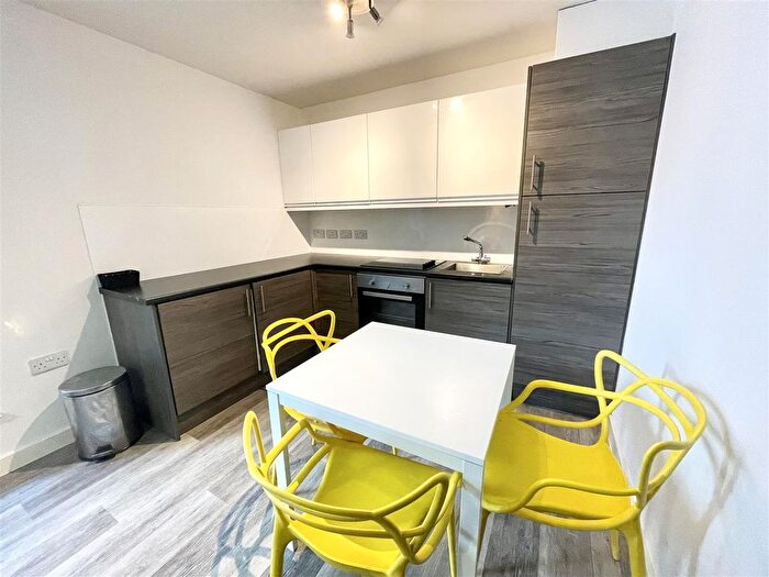 1 Bedroom Flat To Rent In Leigh Street, Liverpool, L1