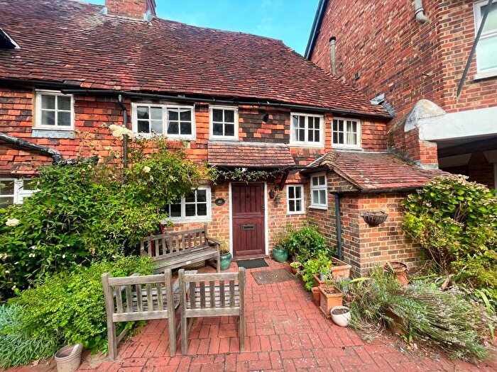 2 Bedroom End Terrace House For Sale In High Street, Edenbridge, TN8