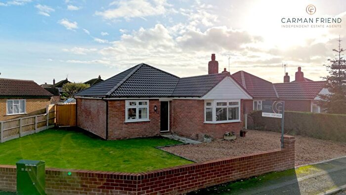 2 Bedroom Detached Bungalow For Sale In Ullswater Crescent, Newton, CH2