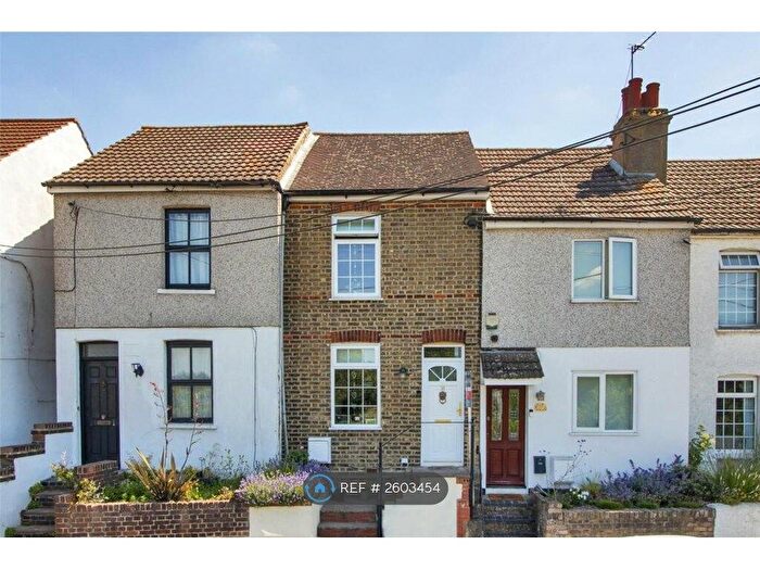 2 Bedroom Terraced House To Rent In Whitehill Road, Longfield, DA3