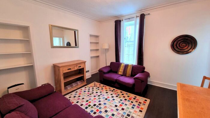 2 Bedroom Flat To Rent In Eden Place, Rosemount, Aberdeen, AB25