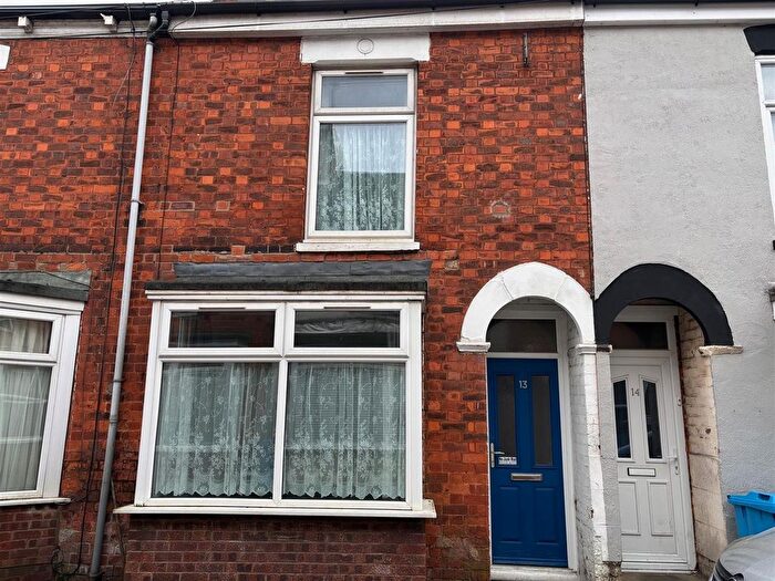 2 Bedroom Terraced House To Rent In Willow Grove, Princes Road, Hull, HU5