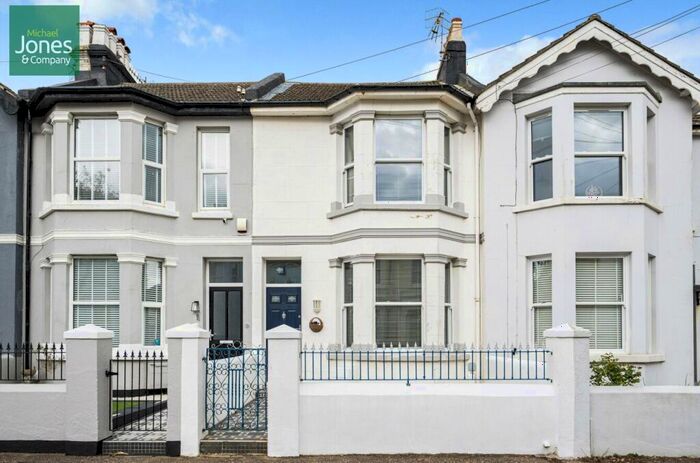 3 Bedroom Terraced House To Rent In Madeira Avenue, Worthing, BN11