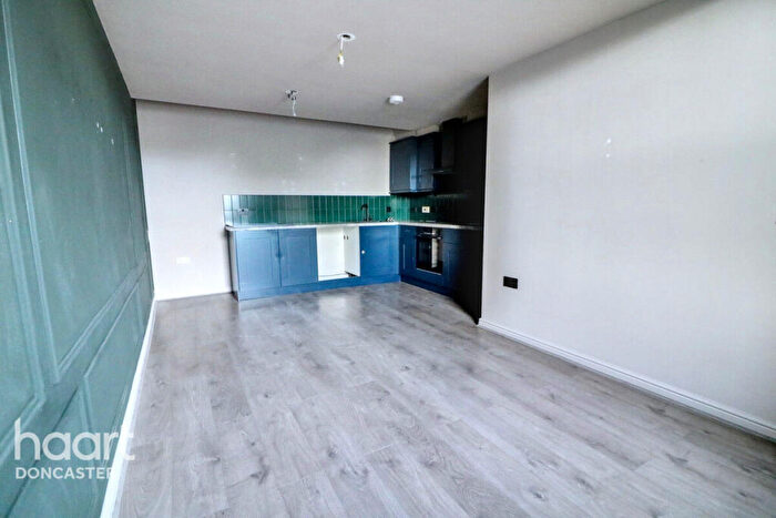 2 Bedroom Barn Conversion For Sale In Stable Gardens, Sprotbrough, Doncaster, DN5