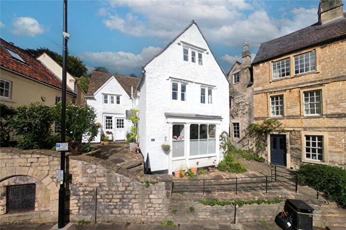 3 Bedroom End Of Terrace House For Sale In Market Street, Bradford On Avon, BA15