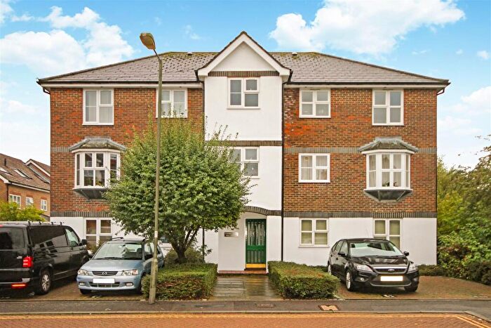 1 Bedroom Apartment To Rent In Court Road, Lewes, East Sussex, BN7