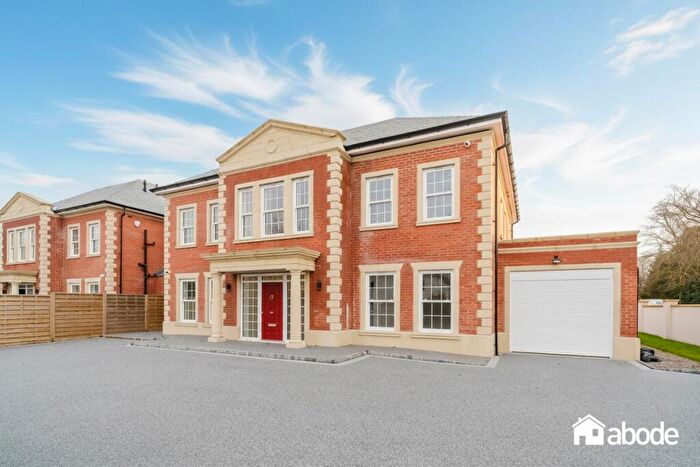 4 Bedroom Detached House For Sale In Freshfield Road, Formby, L37