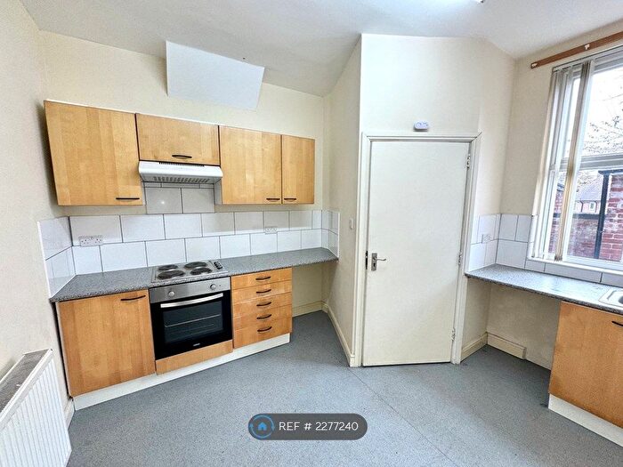 1 Bedroom Flat To Rent In Firth Park Road, Sheffield, S5