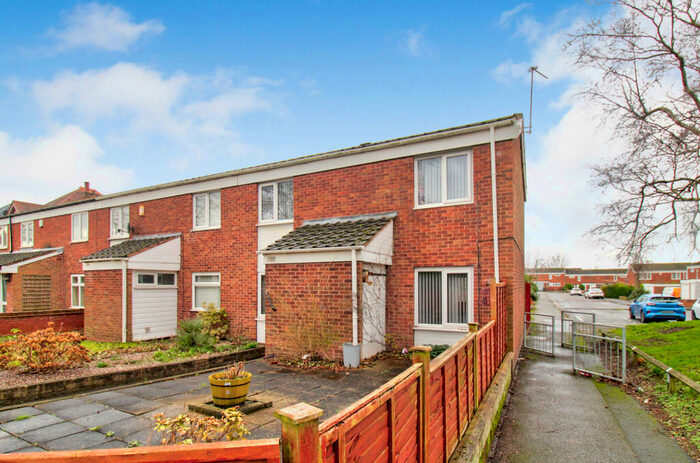 3 Bedroom End Of Terrace House For Sale In Coleshill Heath Road, Birmingham, B37