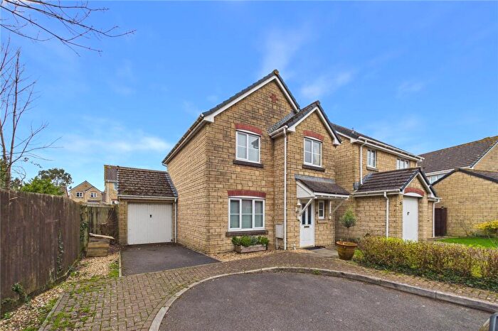 3 Bedroom Detached House For Sale In Belle Vue Close, Peasedown St. John, Bath, Somerset, BA2