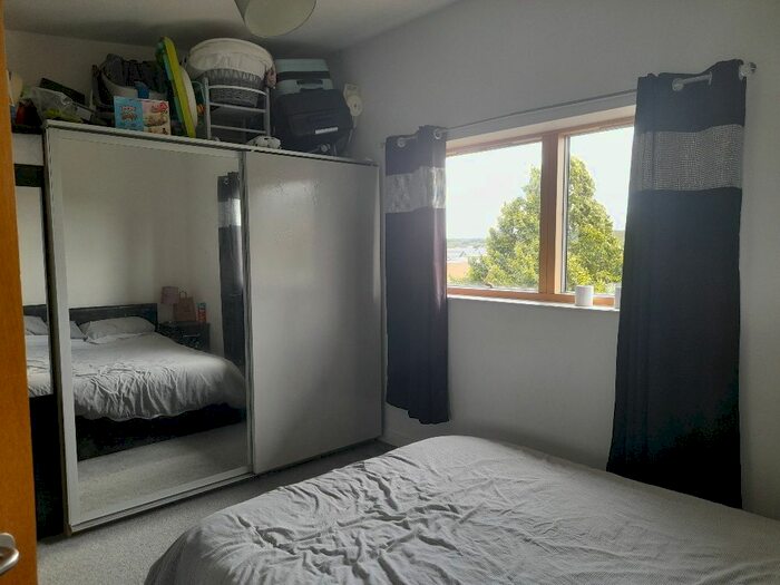 2 Bedroom Flat To Rent In High Street, Castle Vale, B35