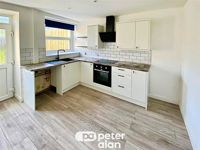 3 Bedroom Terraced House To Rent In Park Street, Penrhiwceiber, Mountain Ash, CF45