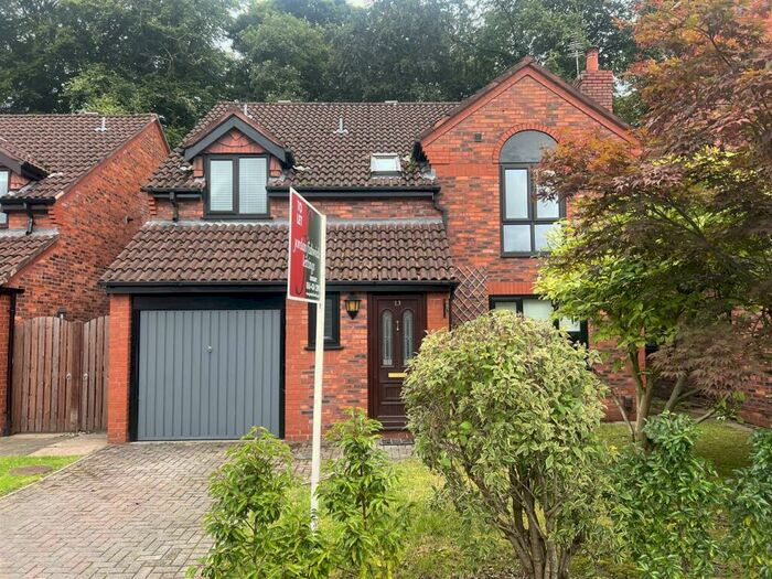4 Bedroom House To Rent In Winchester Park, Manchester, M20