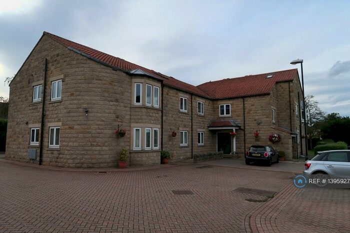 2 Bedroom Flat To Rent In Smithy Court, Collingham, Wetherby, LS22