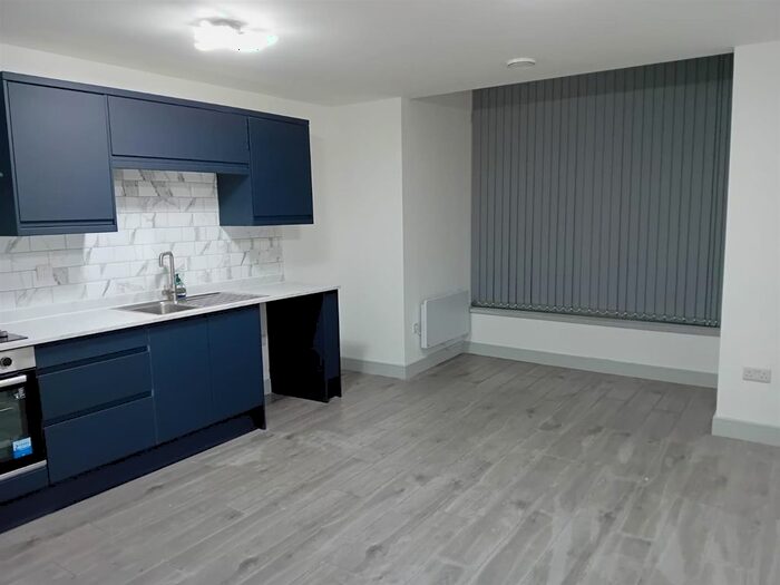 7 Bedroom Property To Rent In Station Road, Desborough, Kettering, NN14