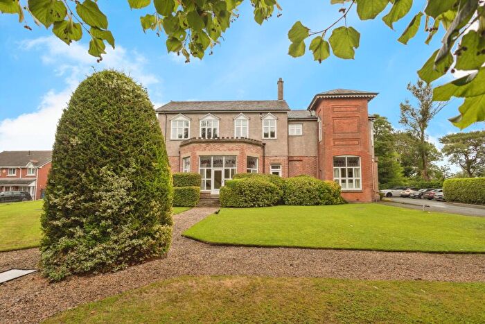 2 Bedroom Flat For Sale In Bronington Close, Northenden, Manchester, M22