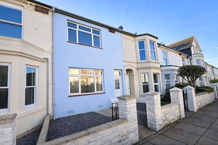 3 Bedroom Terraced House To Rent In Inglis Road, Southsea, Hampshire, PO5