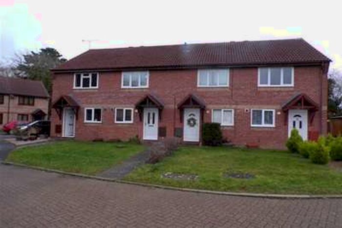 2 Bedroom House To Rent In Ashurst Bridge, SO40