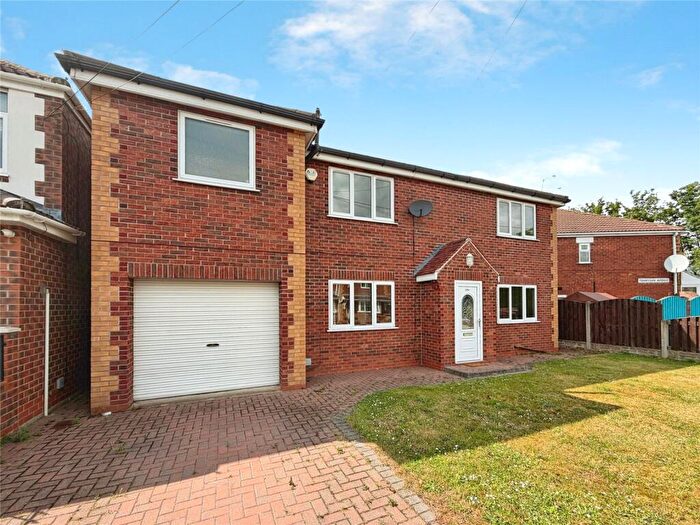 3 Bedroom Detached House For Sale In Tennyson Avenue, Sprotbrough, Doncaster, South Yorkshire, DN5