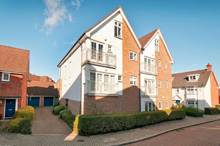 2 Bedroom Apartment To Rent In Milton Lane, Kings Hill, ME19