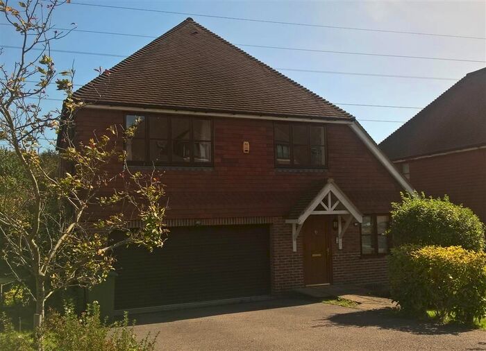 4 Bedroom Detached House To Rent In Beachy Head View, St. Leonards-On-Sea, TN38