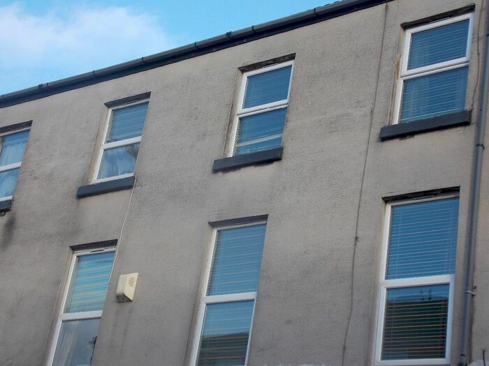 2 Bedroom Flat To Rent In Lodge Lane, Toxteth, Liverpool, L8