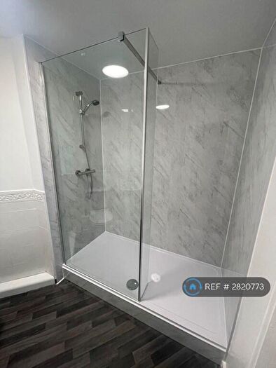 2 Bedroom Flat To Rent In Redgrave Close, Gateshead, NE8