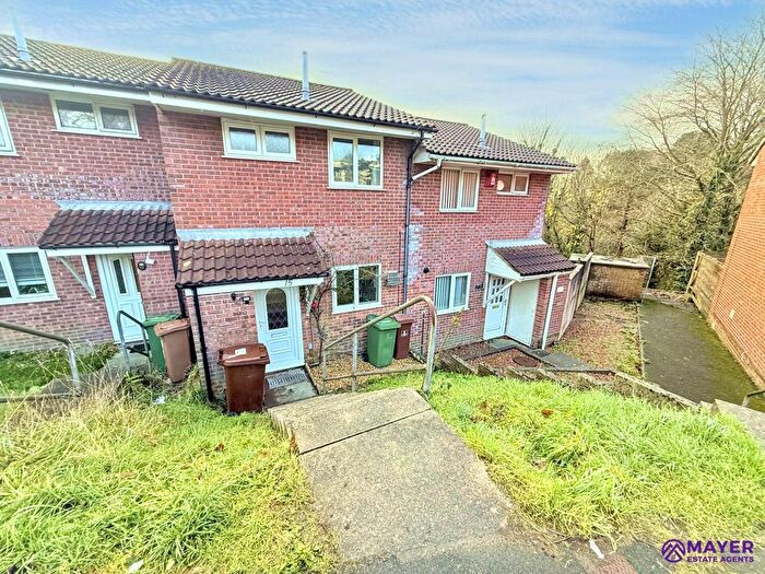 2 Bedroom Terraced House For Sale In Highfield Close, Plymouth, PL3