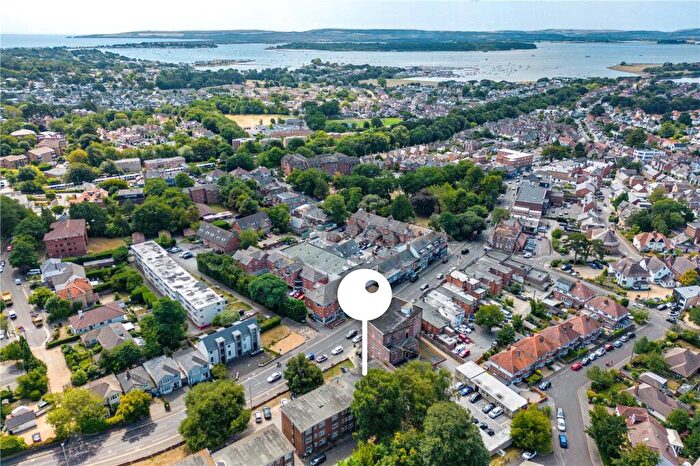 2 Bedroom Apartment For Sale In Bournemouth Road, Poole, Dorset, BH14