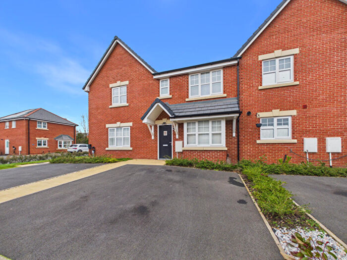 3 Bedroom Terraced House For Sale In Sandpiper Way, Cottam, PR4