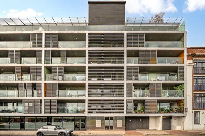 2 Bedroom Flat To Rent In Candy Wharf, Copperfield Road, Bow, London, E3