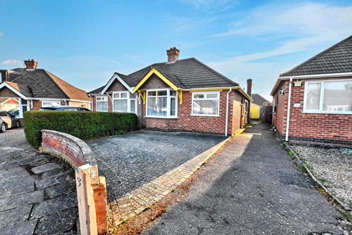 3 Bedroom Semi-Detached Bungalow For Sale In Cameron Close, Duston, Northampton, NN5