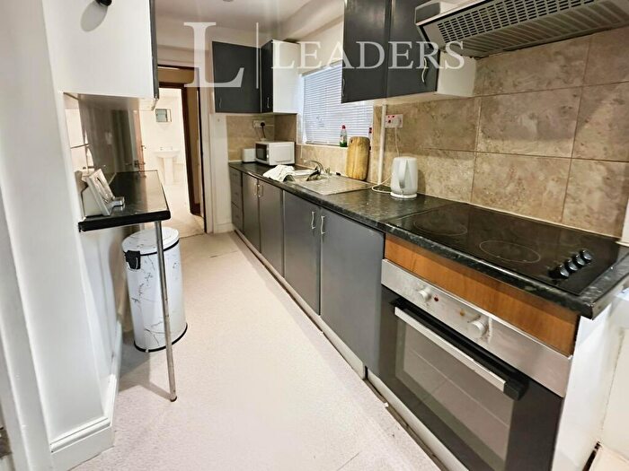 1 Bedroom Flat To Rent In Willoughby Road, IP2