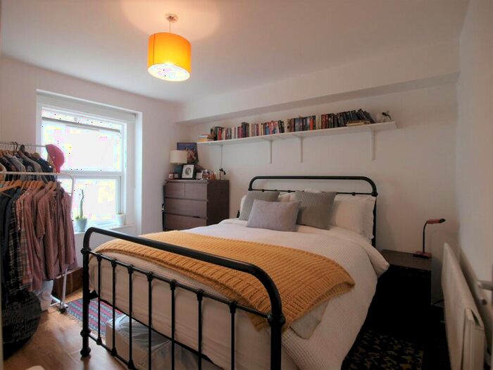 2 Bedroom Flat To Rent In Chatsworth Road, Hackney, E5