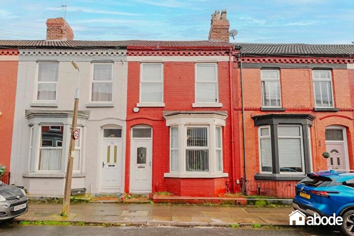 3 Bedroom Terraced House For Sale In Rosslyn Street, L17
