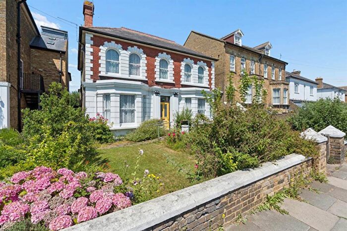14 Bedroom Detached House For Sale In Canterbury Road, Herne Bay, CT6