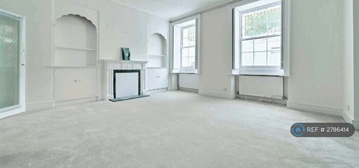 2 Bedroom Flat To Rent In Sussex Square, Brighton, BN2