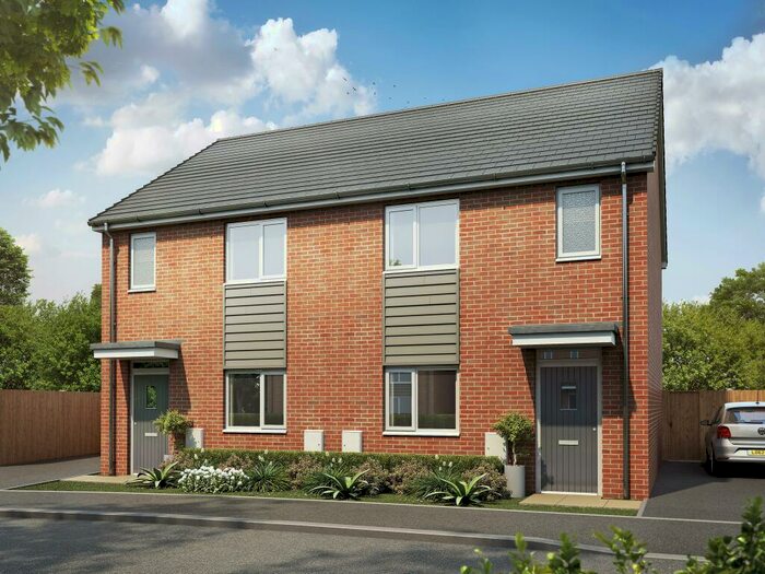 3 Bedroom Semi-Detached House To Rent In Tupton Road, Clay Cross, Chesterfield, S45