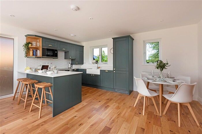 3 Bedroom Detached Bungalow For Sale In Stile Bridge Lane, Linton, Maidstone, Kent, ME17