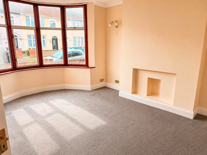3 Bedroom Terraced House To Rent In Cecil Avenue, Barking, Essex, IG11
